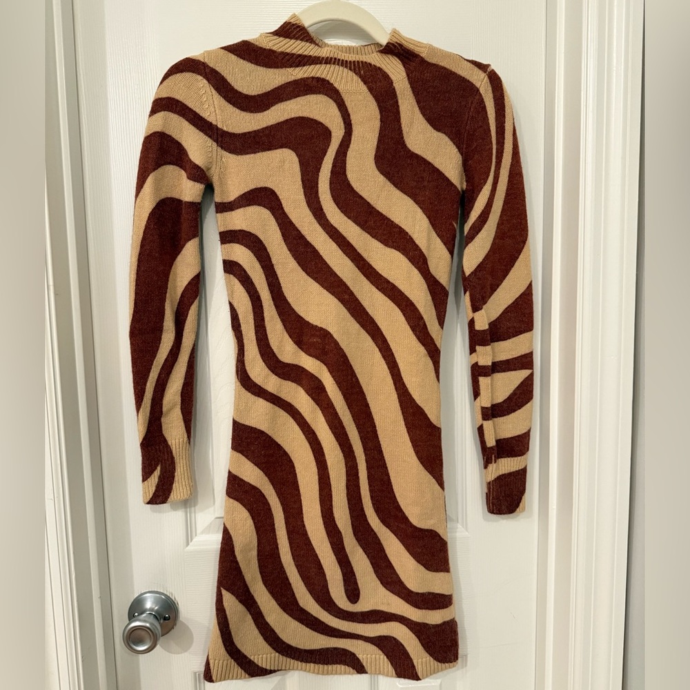 Zara Jacquard Knit Dress - Adult S